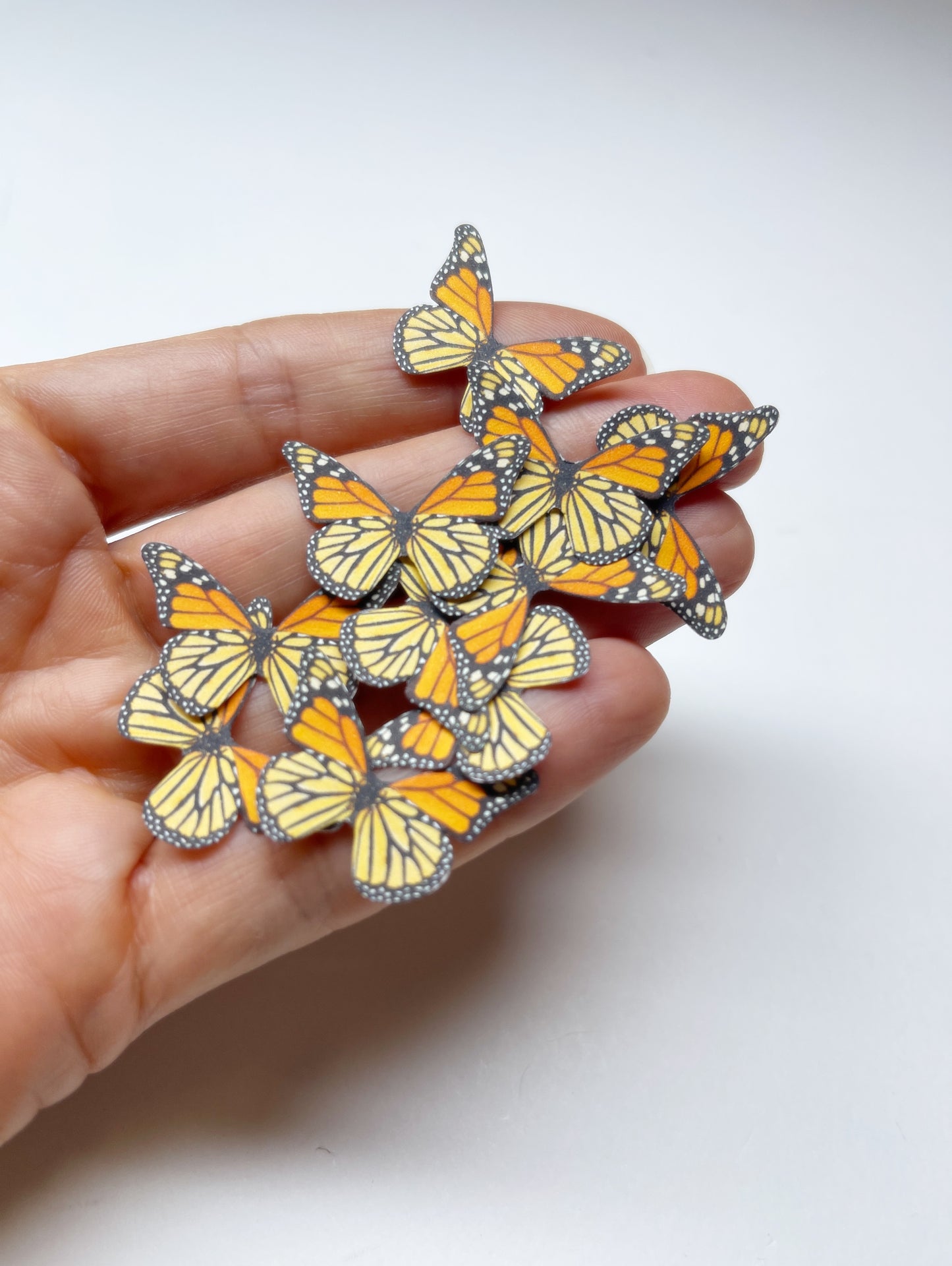 Monarch cardstock butterflies - 3D Adhesive decorative butterflies - Wall art installation - monarch cutouts